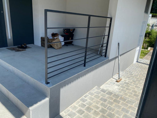 Custom-made exterior railing